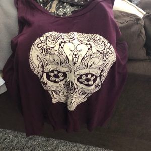 womens skull sleeveless shirt